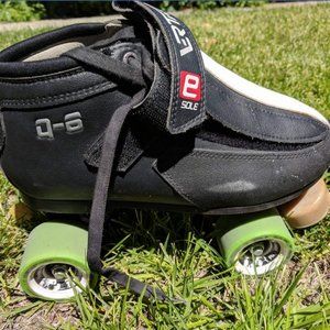 Roller Derby Vertigo Q-6 Skates - Women's Size 9